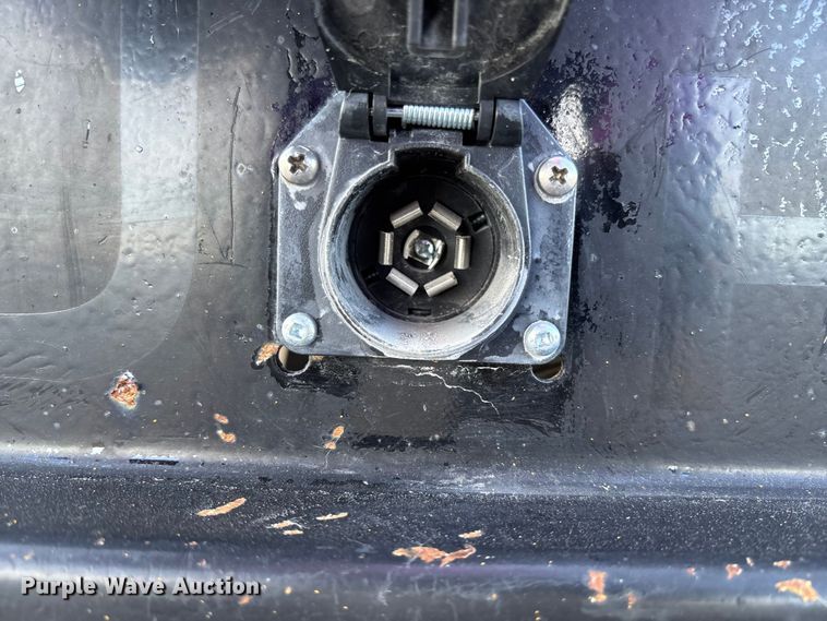 image for item FB3391 2012 Ford F350 Super Duty flatbed pickup truck