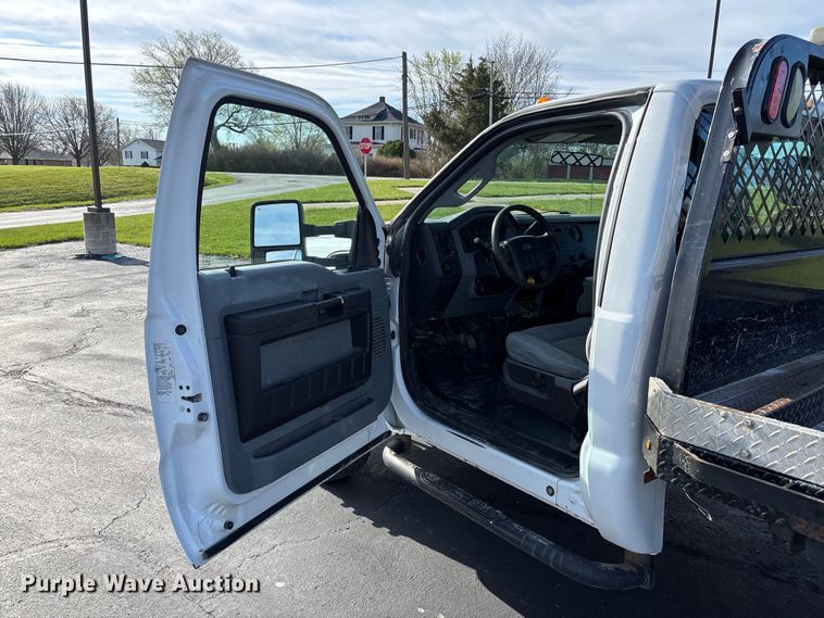 image for item FB3391 2012 Ford F350 Super Duty flatbed pickup truck