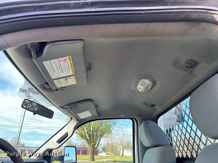 image for item FB3391 2012 Ford F350 Super Duty flatbed pickup truck