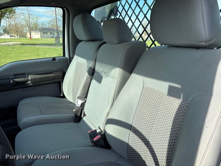 image for item FB3391 2012 Ford F350 Super Duty flatbed pickup truck