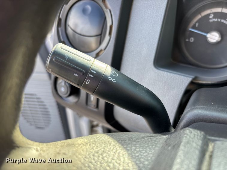 image for item FB3391 2012 Ford F350 Super Duty flatbed pickup truck