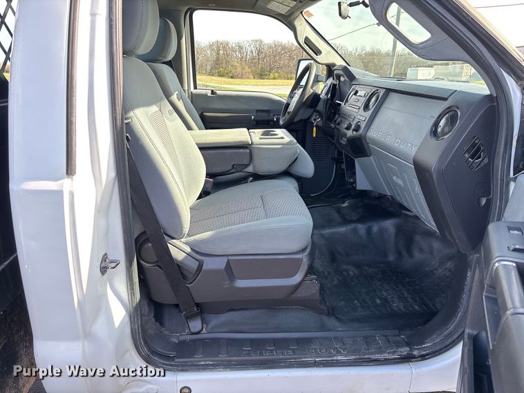 image for item FB3391 2012 Ford F350 Super Duty flatbed pickup truck