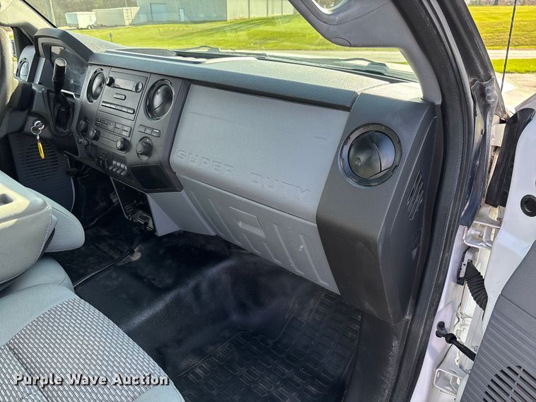 image for item FB3391 2012 Ford F350 Super Duty flatbed pickup truck