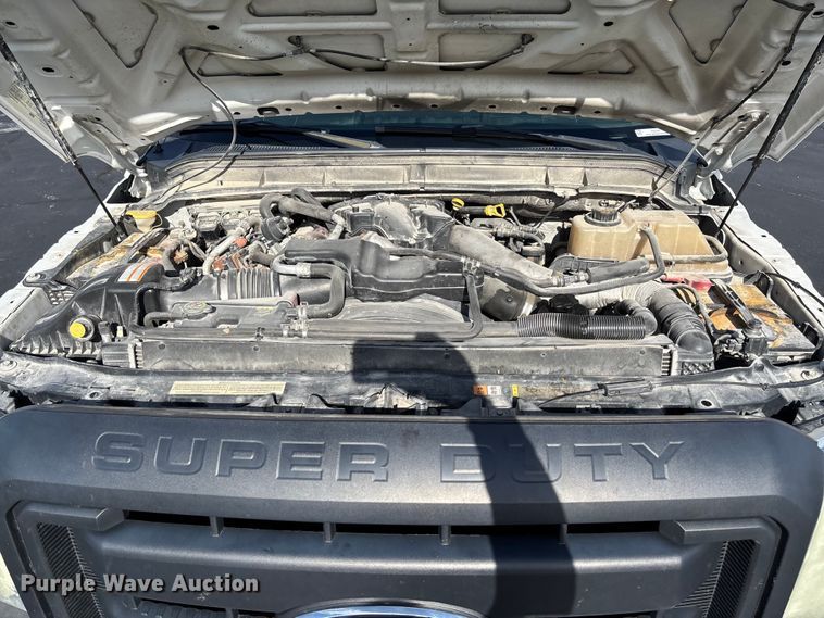 image for item FB3391 2012 Ford F350 Super Duty flatbed pickup truck