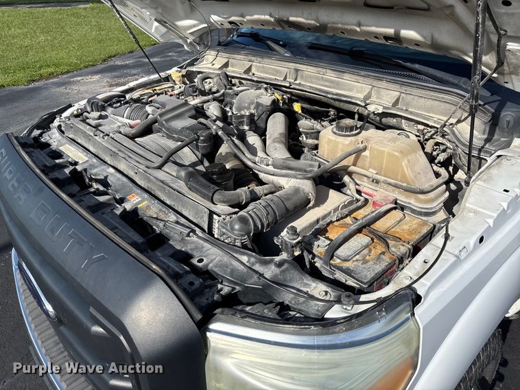 image for item FB3391 2012 Ford F350 Super Duty flatbed pickup truck