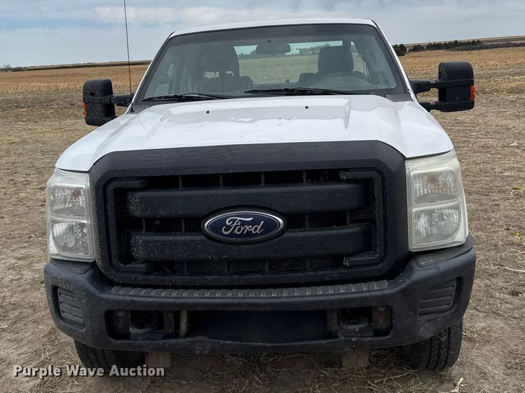 image for item FB7104 2016 Ford F250 Super Duty Ext. Cab pickup truck