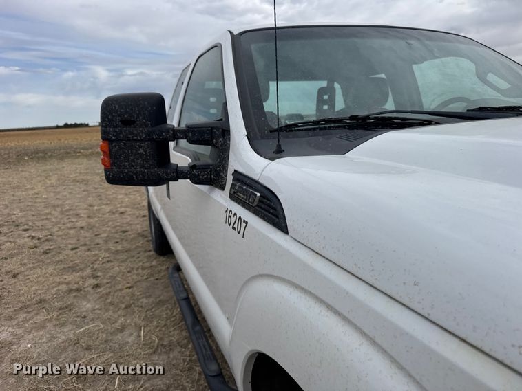 image for item FB7104 2016 Ford F250 Super Duty Ext. Cab pickup truck