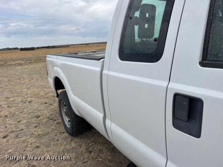 image for item FB7104 2016 Ford F250 Super Duty Ext. Cab pickup truck