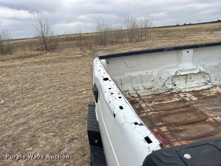 image for item FB7104 2016 Ford F250 Super Duty Ext. Cab pickup truck