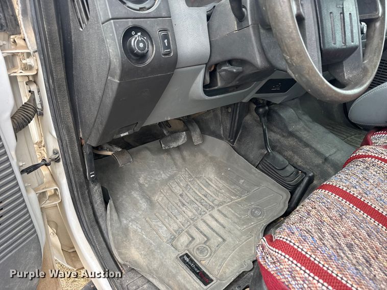 image for item FB7104 2016 Ford F250 Super Duty Ext. Cab pickup truck