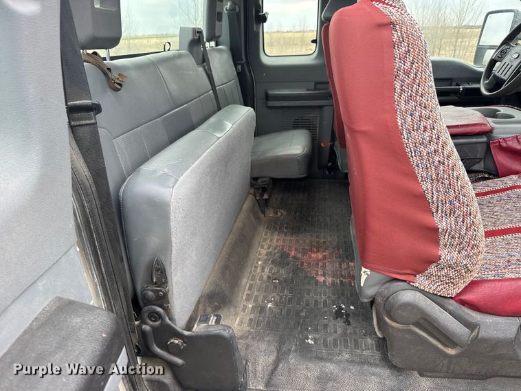 image for item FB7104 2016 Ford F250 Super Duty Ext. Cab pickup truck