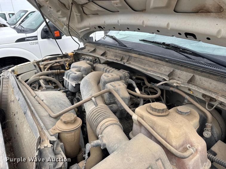 image for item FB7104 2016 Ford F250 Super Duty Ext. Cab pickup truck