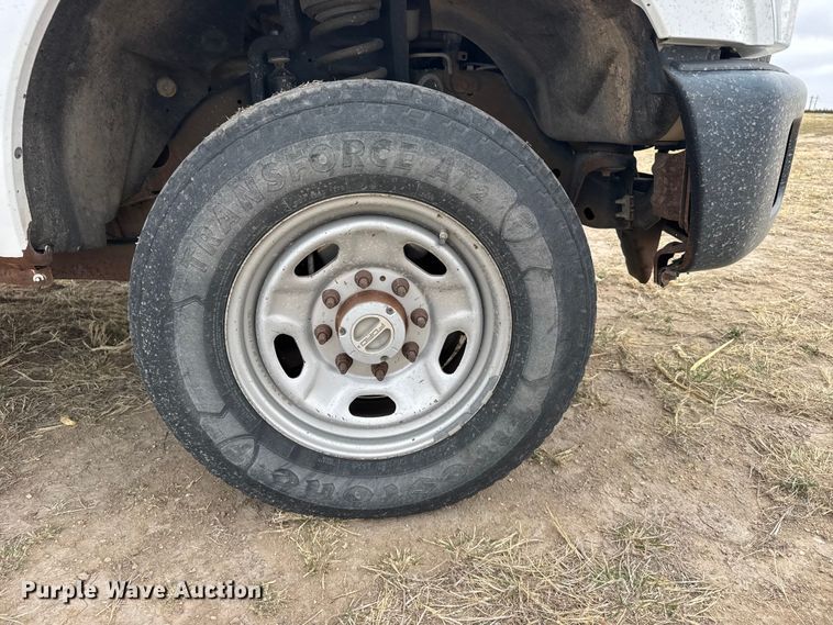 image for item FB7104 2016 Ford F250 Super Duty Ext. Cab pickup truck