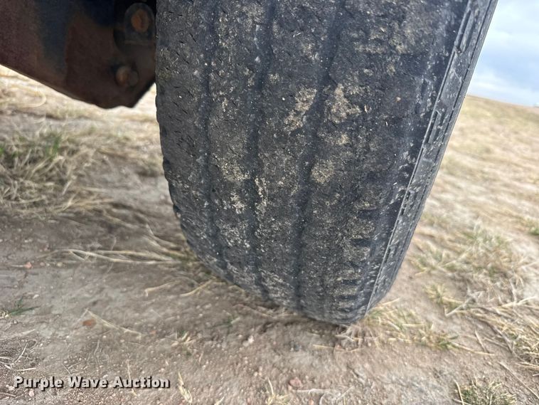 image for item FB7104 2016 Ford F250 Super Duty Ext. Cab pickup truck