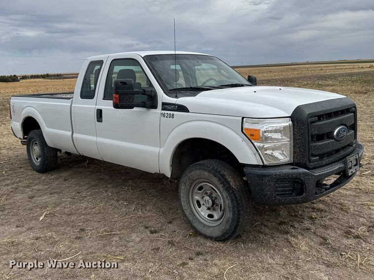 image for item FB7105 2016 Ford F250 Super Duty Ext. Cab pickup truck