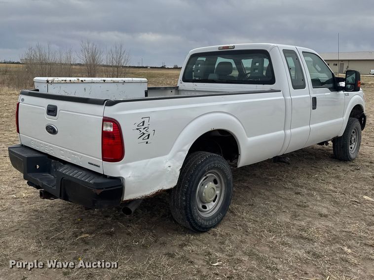 image for item FB7105 2016 Ford F250 Super Duty Ext. Cab pickup truck