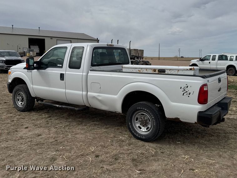 image for item FB7105 2016 Ford F250 Super Duty Ext. Cab pickup truck