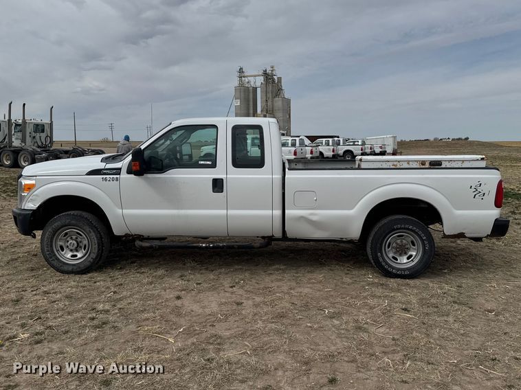 image for item FB7105 2016 Ford F250 Super Duty Ext. Cab pickup truck