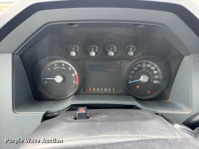 image for item FB7105 2016 Ford F250 Super Duty Ext. Cab pickup truck