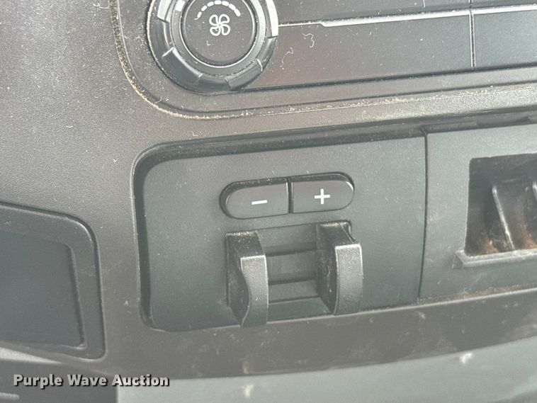 image for item FB7105 2016 Ford F250 Super Duty Ext. Cab pickup truck
