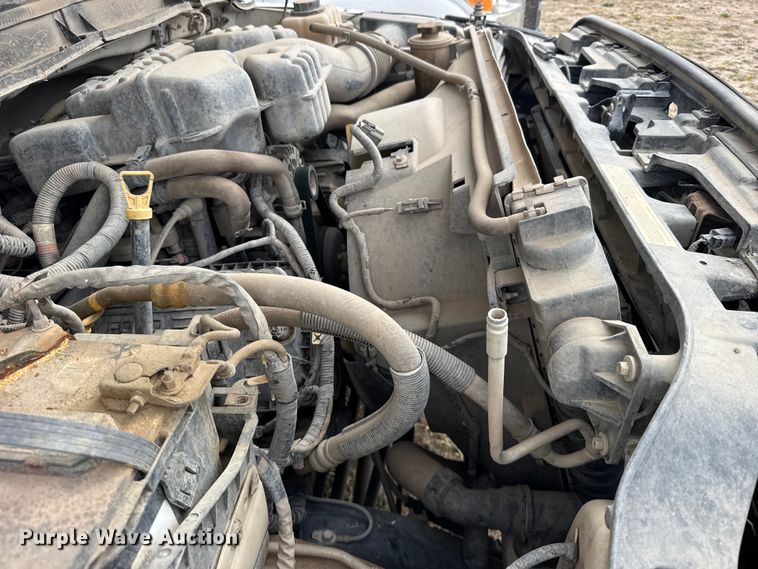 image for item FB7105 2016 Ford F250 Super Duty Ext. Cab pickup truck