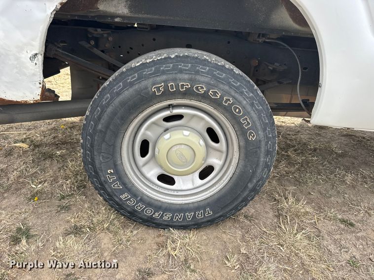 image for item FB7105 2016 Ford F250 Super Duty Ext. Cab pickup truck