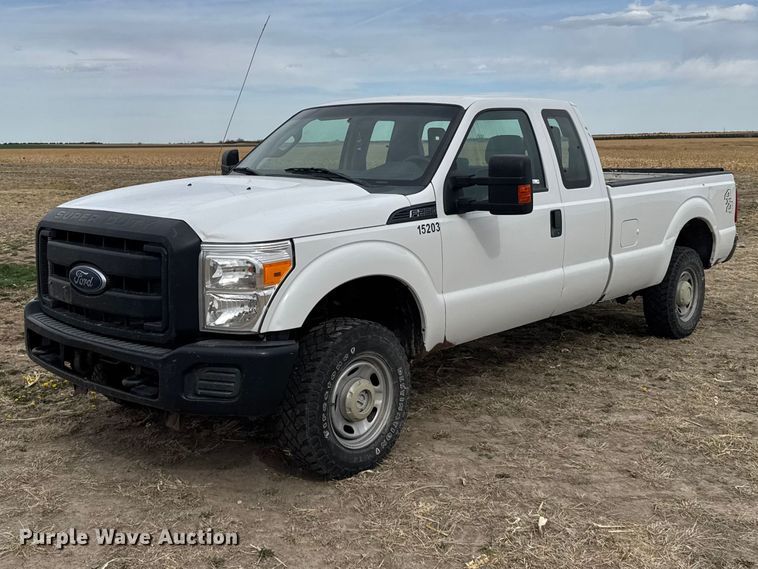 image for item FB7106 2016 Ford F250 Super Duty Ext. Cab pickup truck