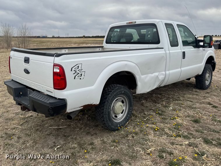 image for item FB7106 2016 Ford F250 Super Duty Ext. Cab pickup truck