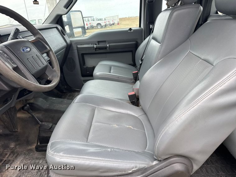 image for item FB7106 2016 Ford F250 Super Duty Ext. Cab pickup truck