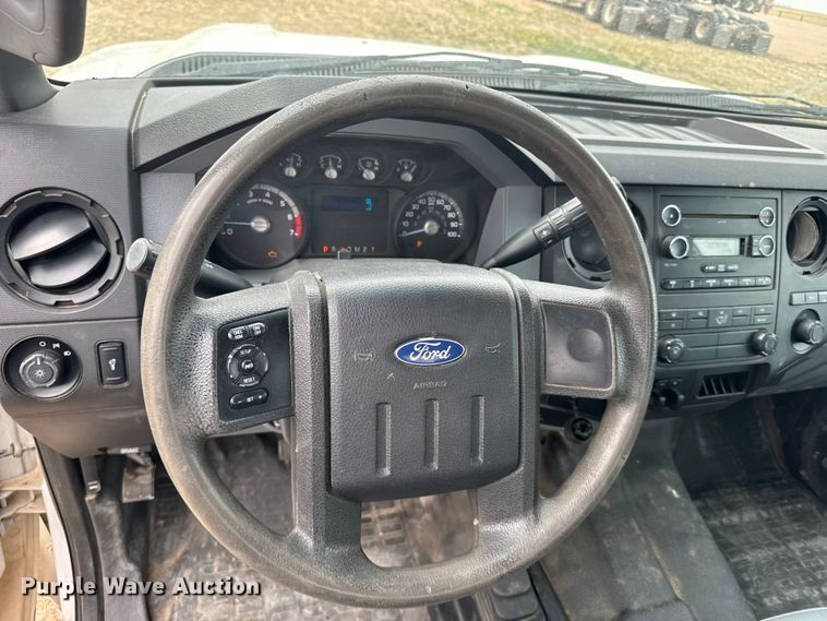 image for item FB7106 2016 Ford F250 Super Duty Ext. Cab pickup truck