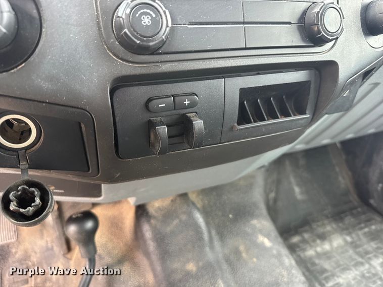 image for item FB7106 2016 Ford F250 Super Duty Ext. Cab pickup truck