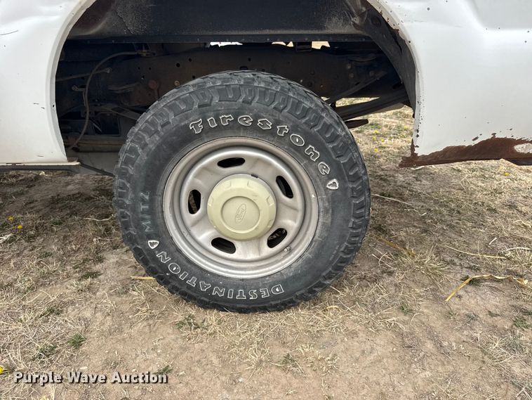 image for item FB7106 2016 Ford F250 Super Duty Ext. Cab pickup truck