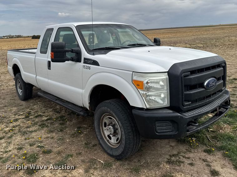 image for item FB7108 2016 Ford F250 Super Duty Ext. Cab pickup truck