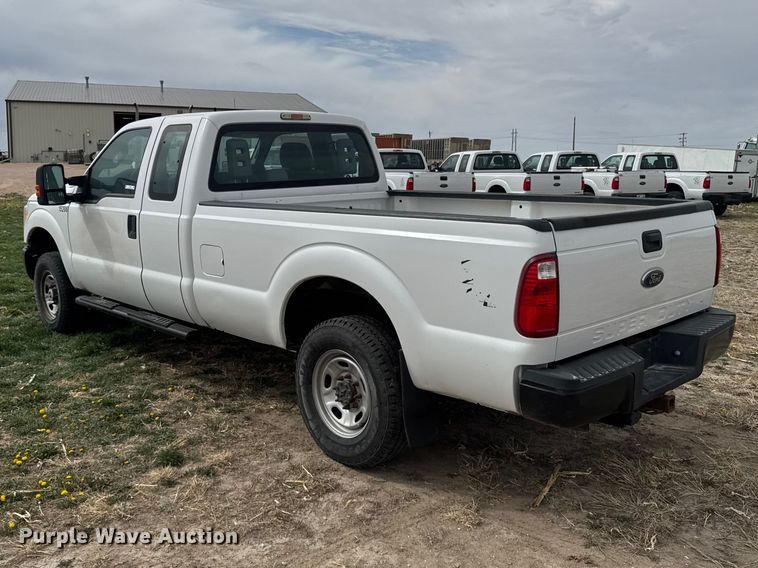image for item FB7108 2016 Ford F250 Super Duty Ext. Cab pickup truck
