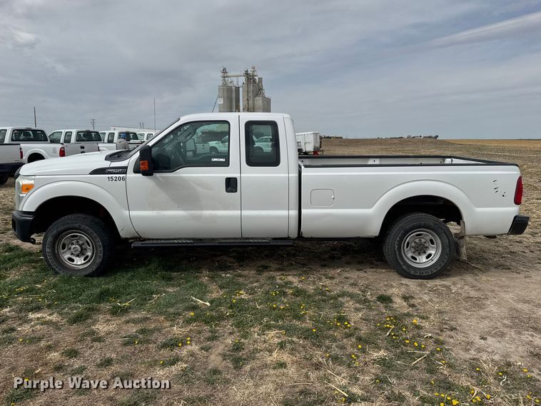 image for item FB7108 2016 Ford F250 Super Duty Ext. Cab pickup truck