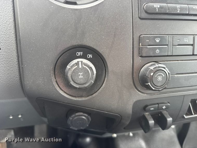 image for item FB7108 2016 Ford F250 Super Duty Ext. Cab pickup truck