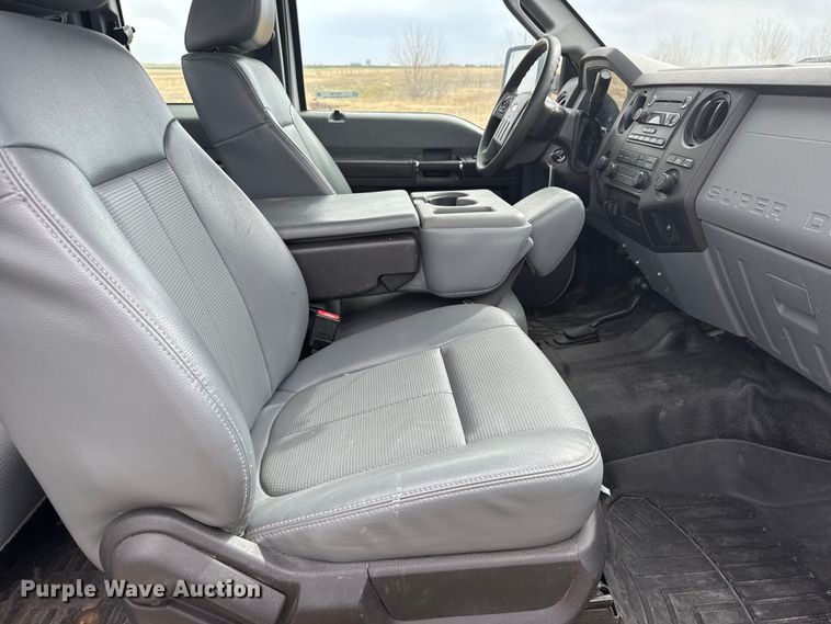 image for item FB7108 2016 Ford F250 Super Duty Ext. Cab pickup truck