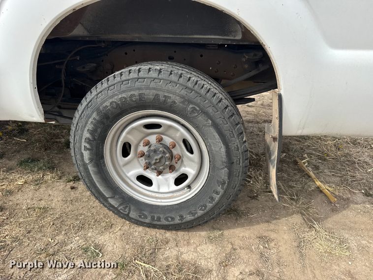 image for item FB7108 2016 Ford F250 Super Duty Ext. Cab pickup truck