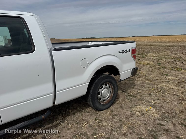 image for item FB7109 2014 Ford F150 Ext. Cab pickup truck