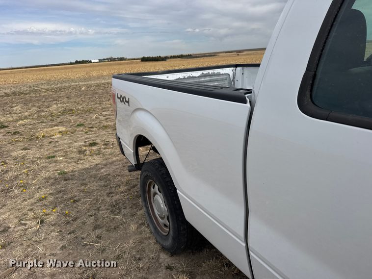 image for item FB7109 2014 Ford F150 Ext. Cab pickup truck