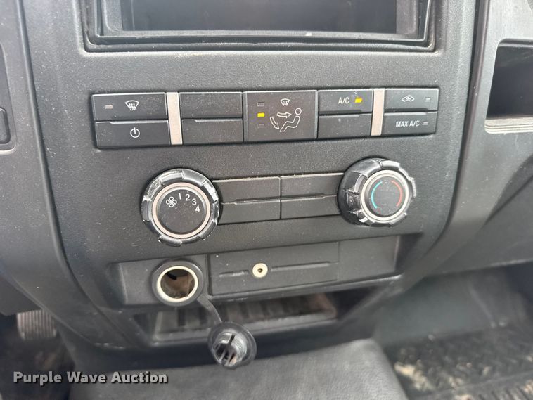 image for item FB7109 2014 Ford F150 Ext. Cab pickup truck