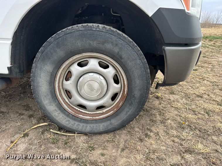 image for item FB7109 2014 Ford F150 Ext. Cab pickup truck