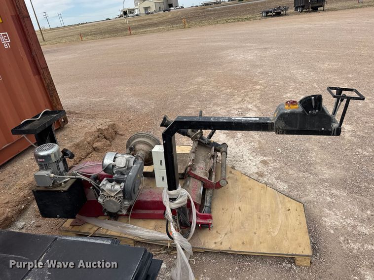 image for item FB7110 2014 Coats CHD-4730 Semi tire changer
