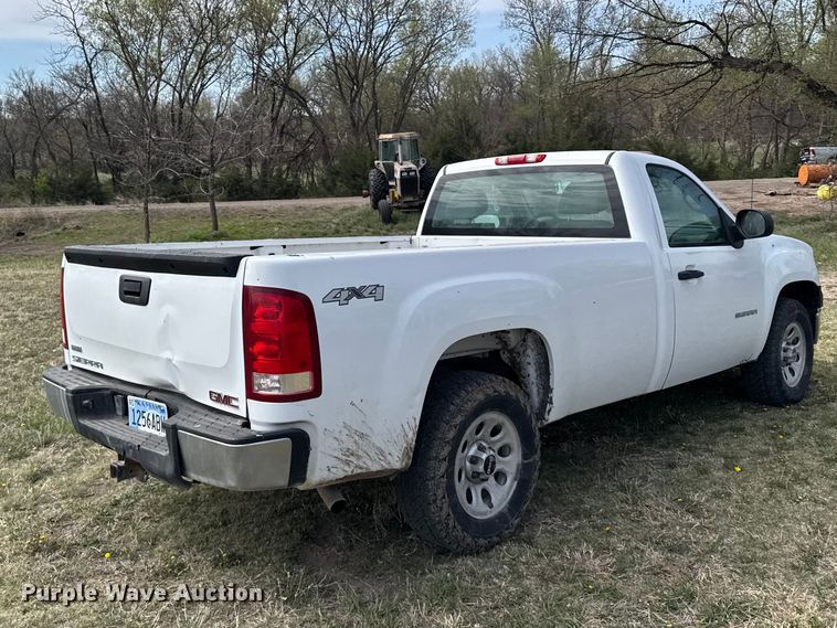 image for item FB7137 2010 GMC Sierra 1500 pickup truck