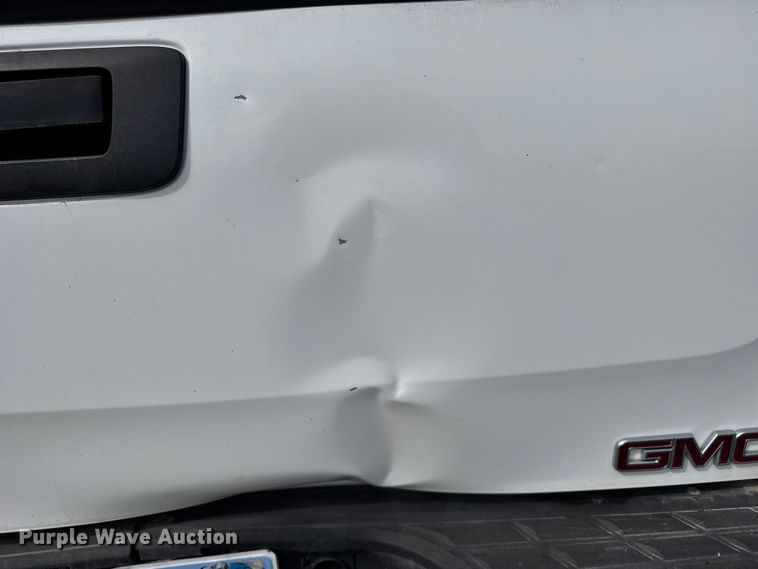 image for item FB7137 2010 GMC Sierra 1500 pickup truck