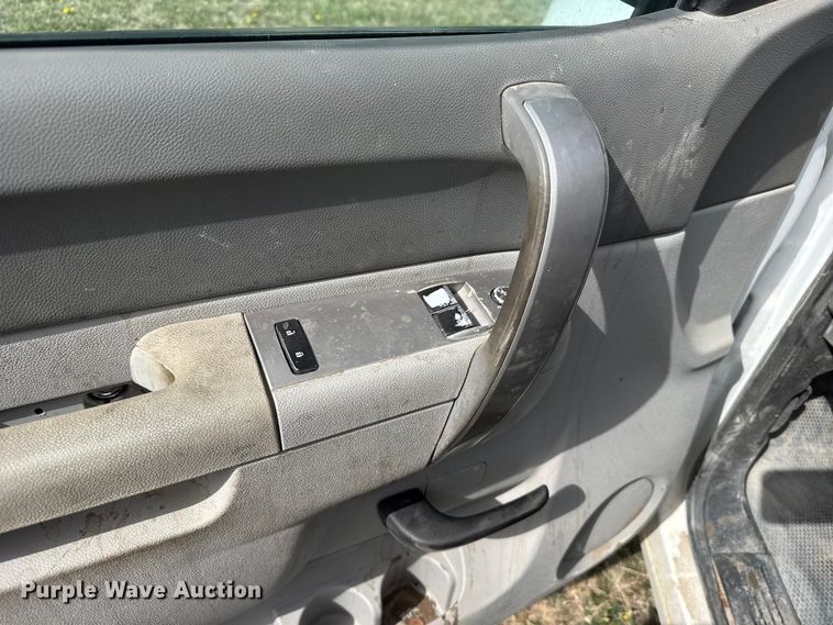 image for item FB7137 2010 GMC Sierra 1500 pickup truck
