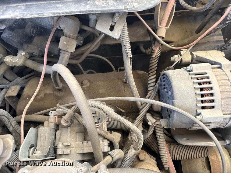 image for item FB7144 2005 Hyster 90 forklift
