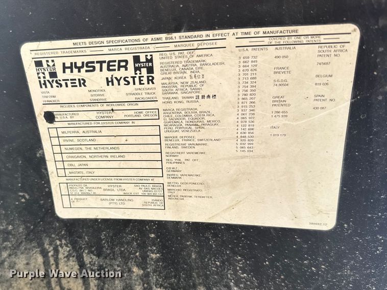 image for item FB7144 2005 Hyster 90 forklift