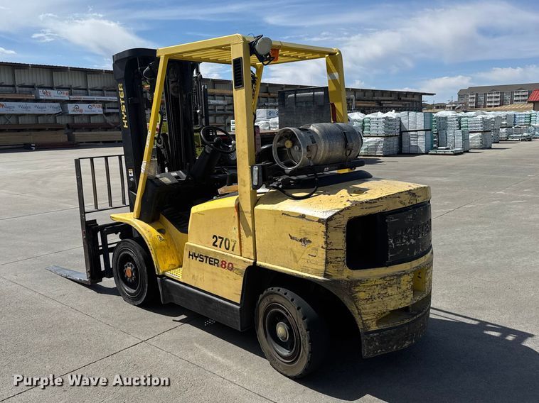 image for item FB7146 2005 Hyster 80 forklift