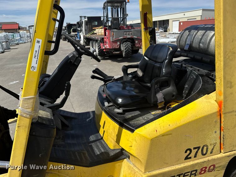 image for item FB7146 2005 Hyster 80 forklift